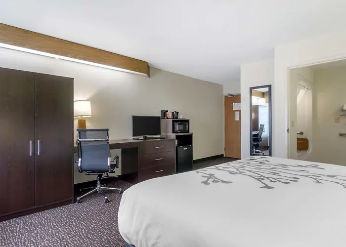 Sleep Sea Tac AirportAirport Hotel